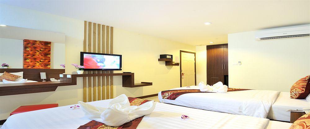 Pimrada Hotel Patong Exterior photo