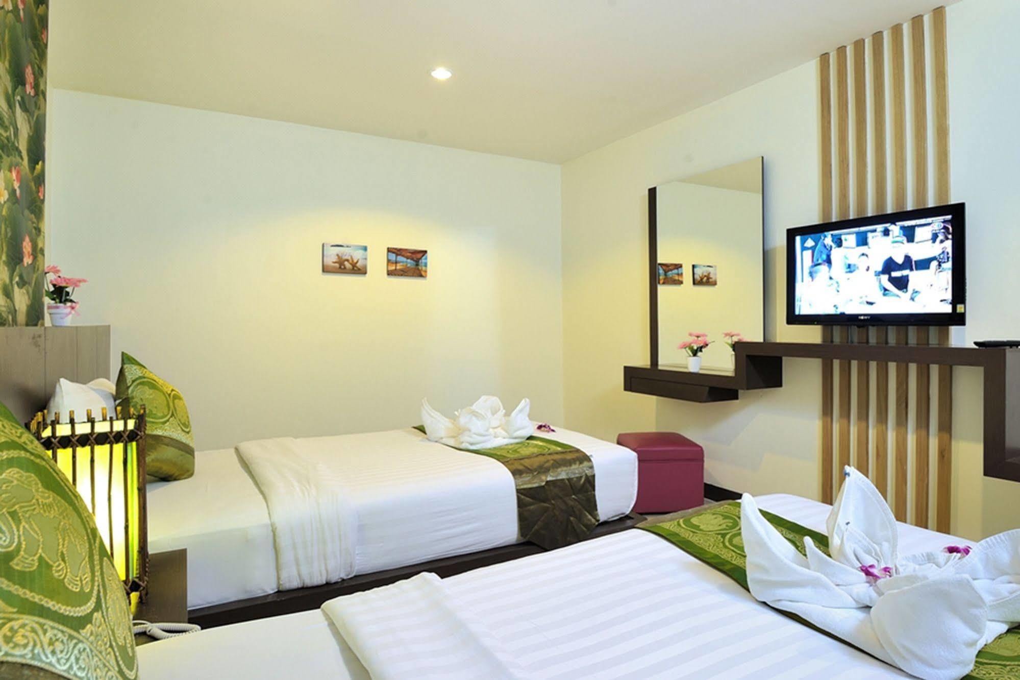 Pimrada Hotel Patong Exterior photo